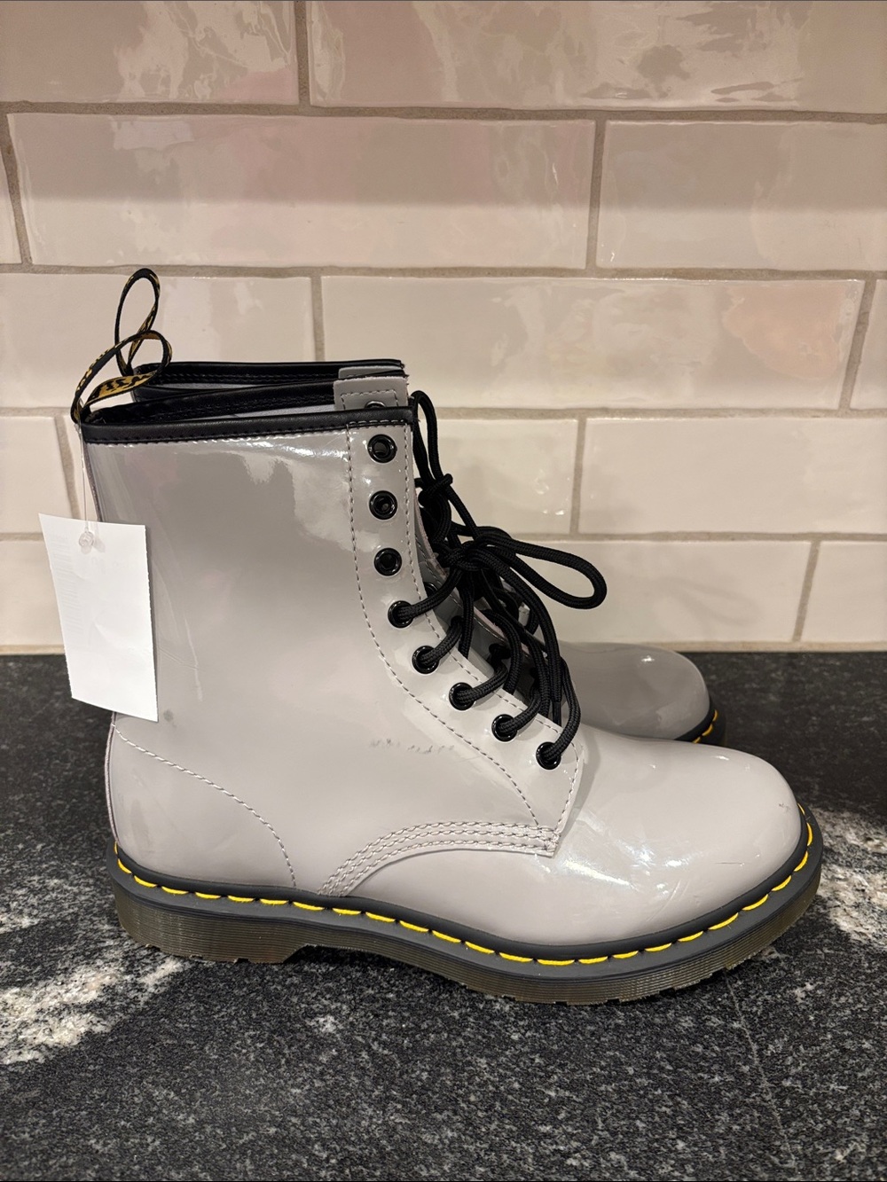 Dr. Martens 1460 Grey Lamper Patent Leather 8-Eye Boots – Women’s Size 10 NEW